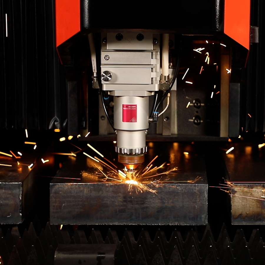 Sheet Metal Laser Cutting Machine: Definition, Process And Types ...